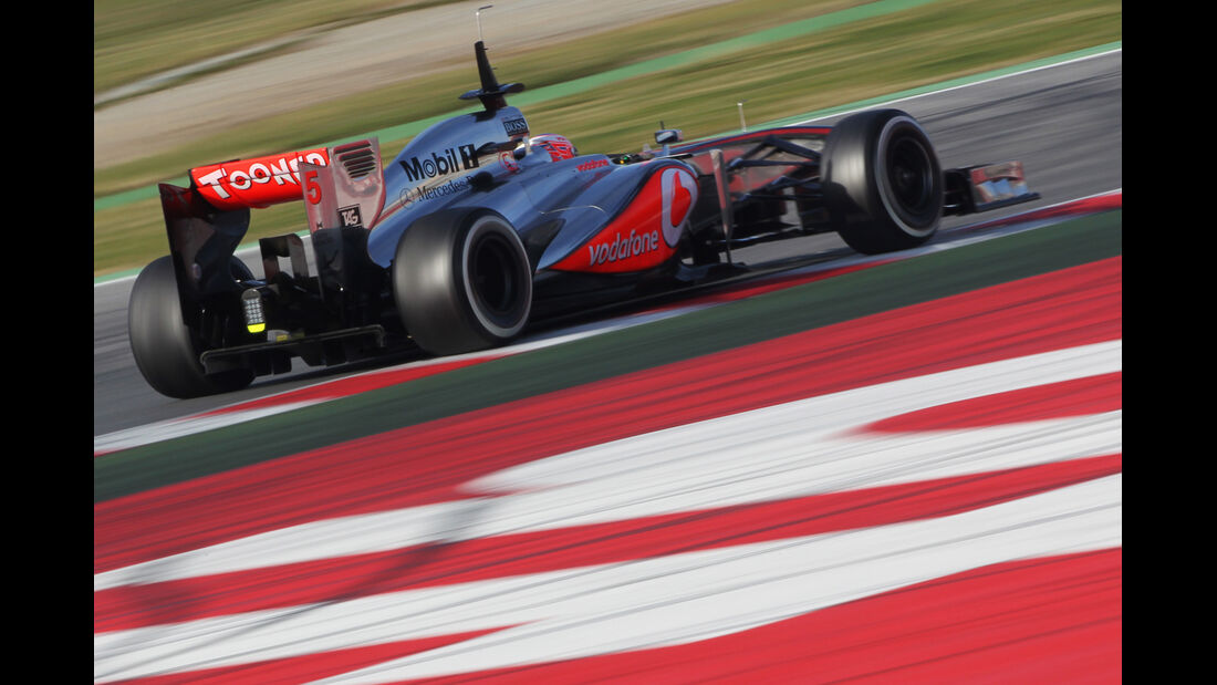 Jenson Button - McLaren - Formel 1 - Test - Barcelona - 3. März 2013
