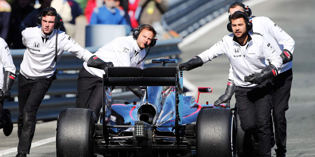 Jenson Button - McLaren - Formel 1-Test - Jerez - 4. Februar 2015