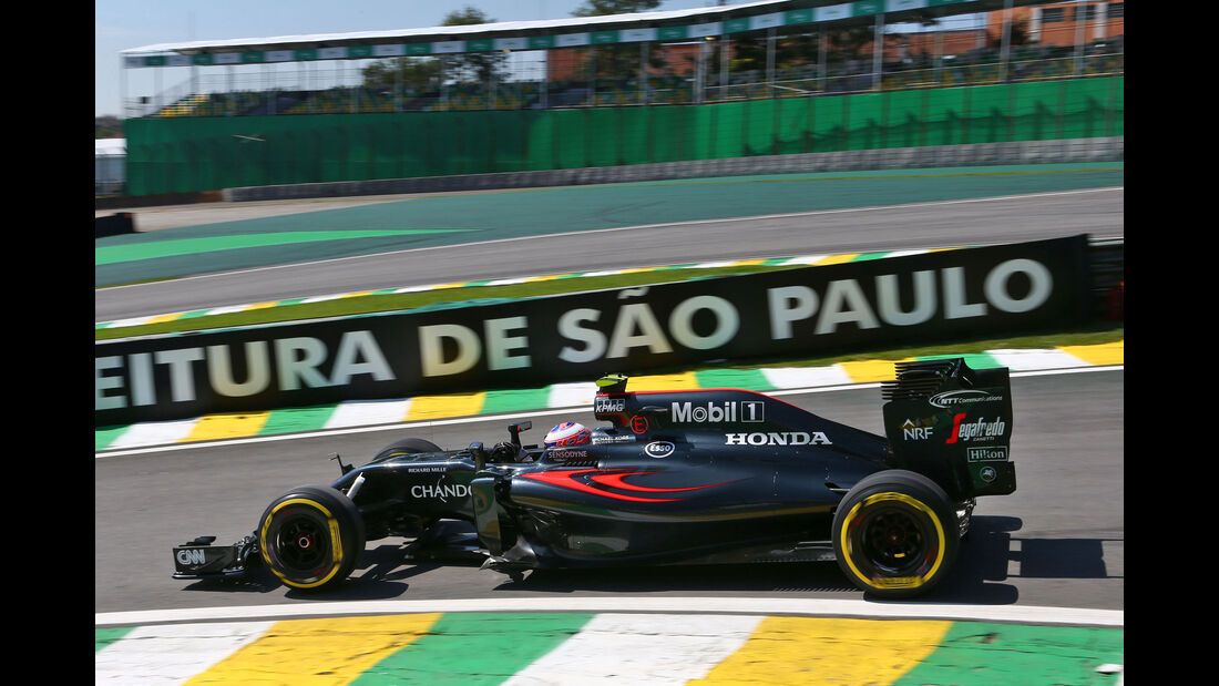 Jenson Button - McLaren - GP Brasilien - Interlagos - Freitag - 11.11.2016