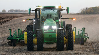 John Deere 8R 410 autonomer Traktor