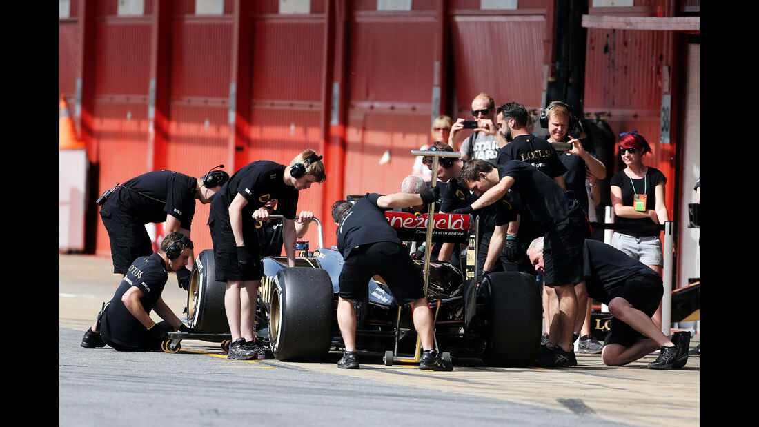 Jolyon Palmer - Lotus - Formel 1-Test - Barcelona - 13. Mai 2015