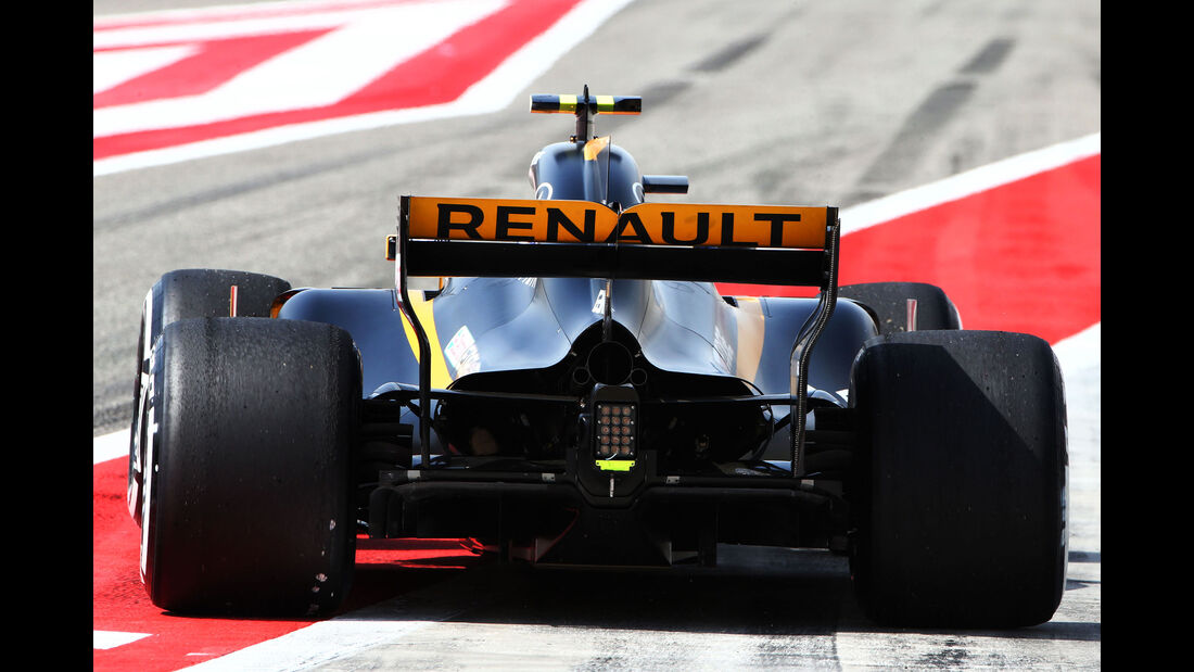 Jolyon Palmer - Renault - Formel 1 - GP Bahrain - Sakhir - Training - Freitag - 14.4.2017