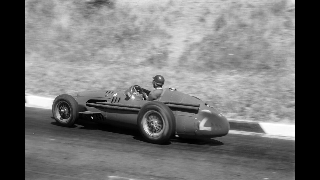 Juan Manuel Fangio - Maserati 250F - Pecara 1957 