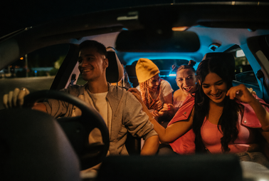 Nachts dürfen nicht alle Freunde mitfahren