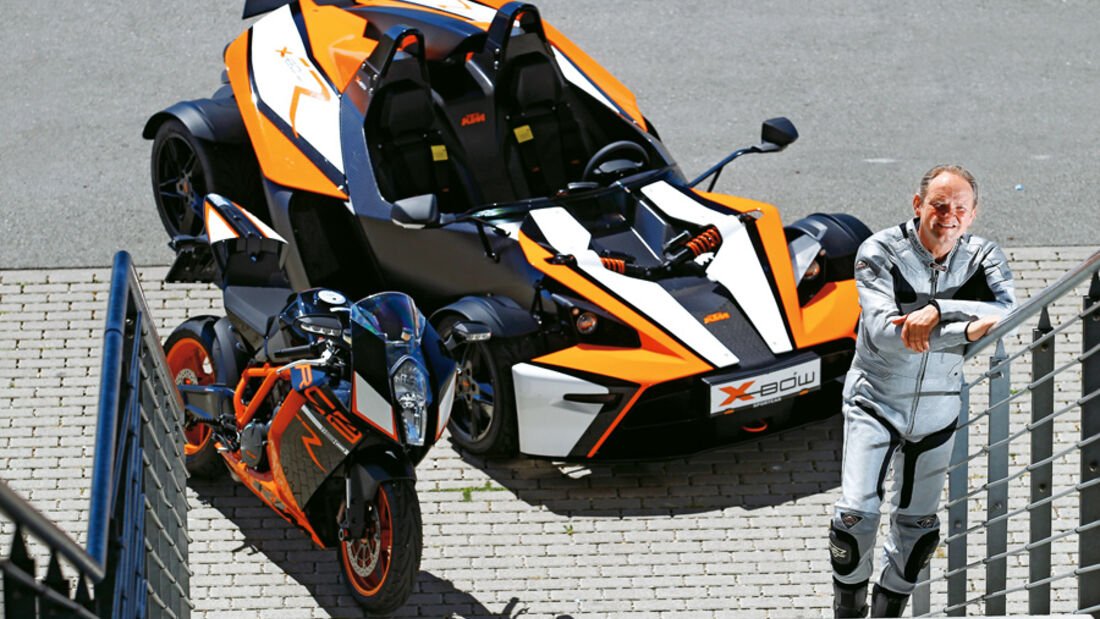KTM-Duell Auto gegen Motorrad: Wer ist schneller - 4- oder 2-Rad?