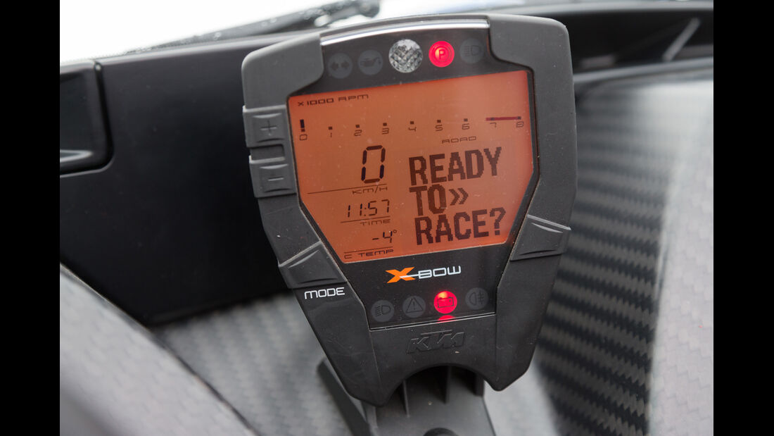 KTM X-Bow GT, Datenanzeige