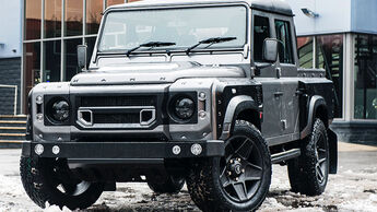 Kahn Design Land Rover Defender