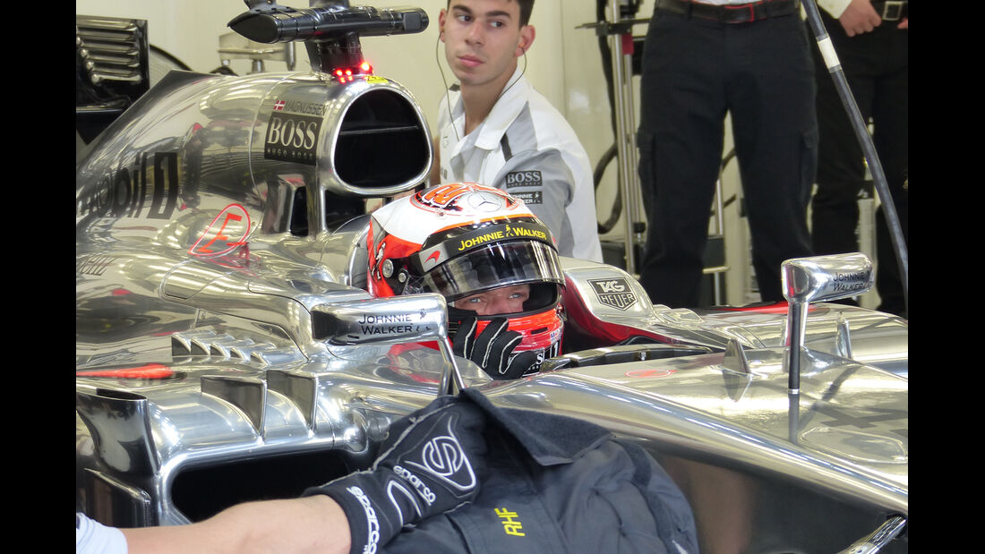 Kevin Magnussen - McLaren - Formel 1 - Test - Bahrain - 1. März 2014