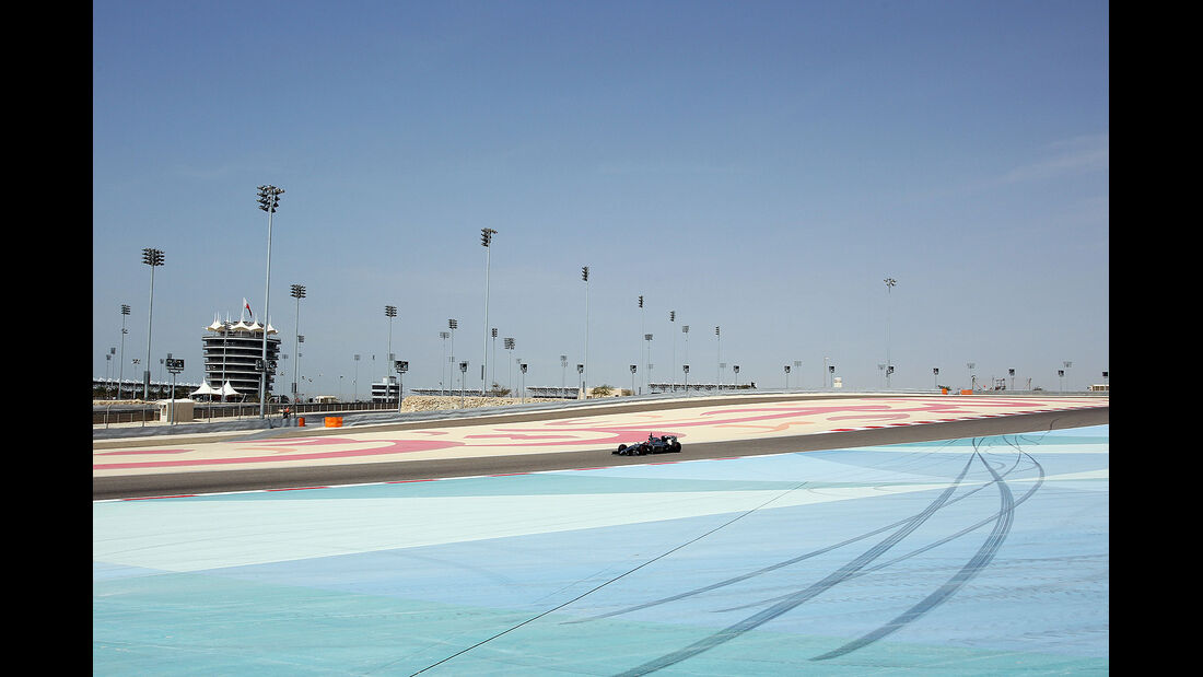 Kevin Magnussen - McLaren - Formel 1 - Test - Bahrain . 27. Februar 2014
