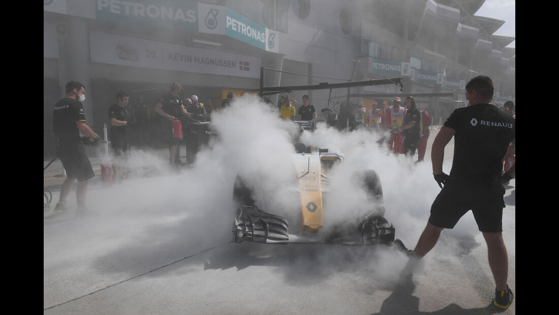 Kevin Magnussen - Renault - Formel 1 - GP Malaysia - Freitag - 30.9.2016