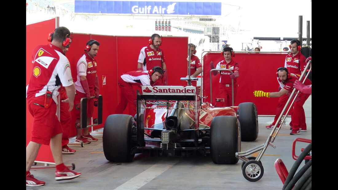 Kimi Räikkönen - Ferrari - Formel 1 - Test - Bahrain - 21. Februar 2014
