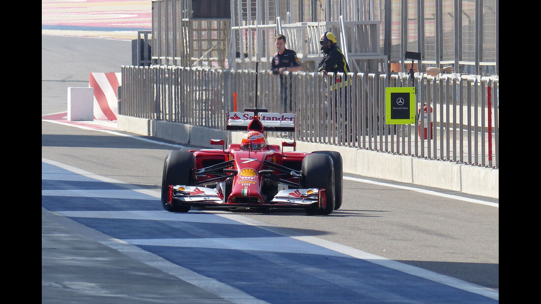 Kimi Räikkönen - Ferrari - Formel 1 - Test - Bahrain - 22. Februar 2014