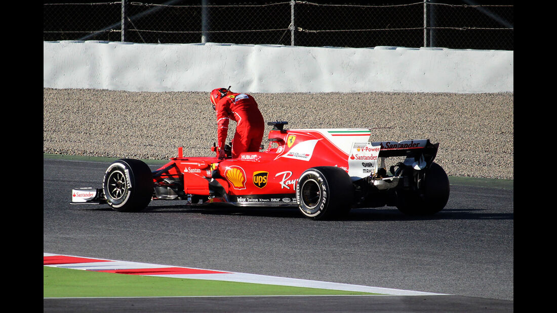 Kimi Räikkönen - Ferrari - Testfahrten - Barcelona - Freitag - 10.3.2017