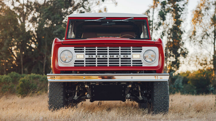 Kindred Ford Bronco EV Restomod Elektromod