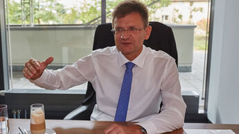 Klaus Froehlich, BMW, Interview, AMS 24/15