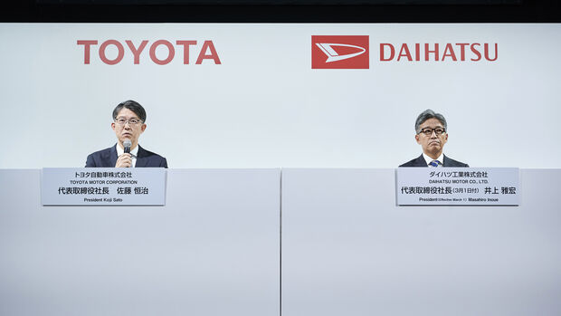 Koji Sato, Präsident Toyota Motor Corporation (links) und Masahiro Inoue, seit März 2024 Präsident von Daihatsu Motor Ltd.