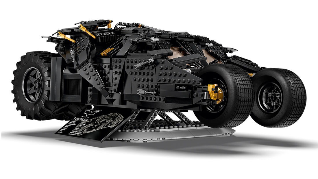 LEGO DC Batman Batmobile Tumbler