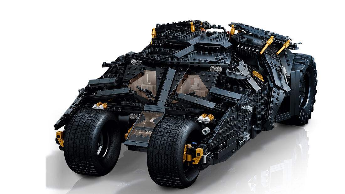 LEGO DC Batman Batmobile Tumbler