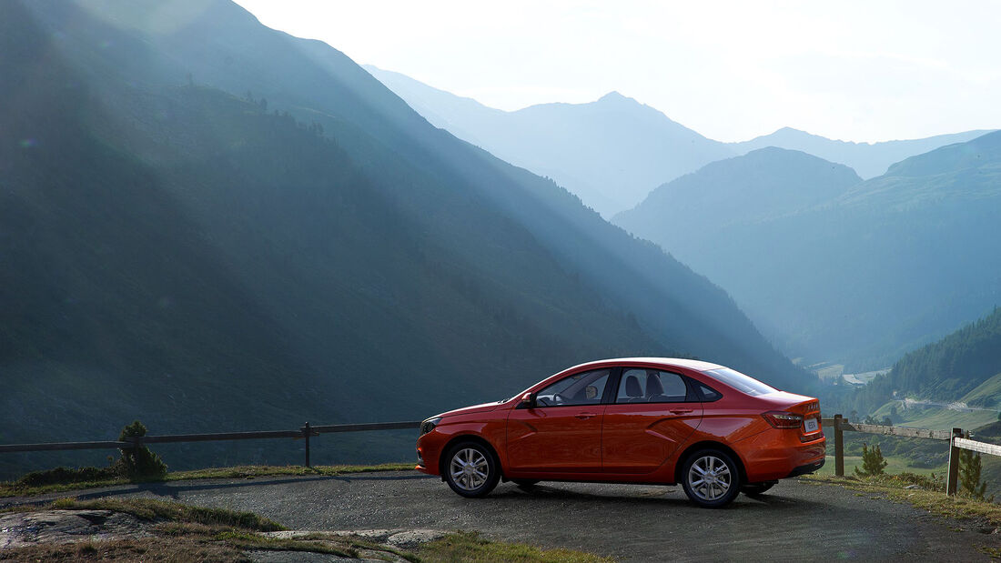 Lada Vesta Limousine