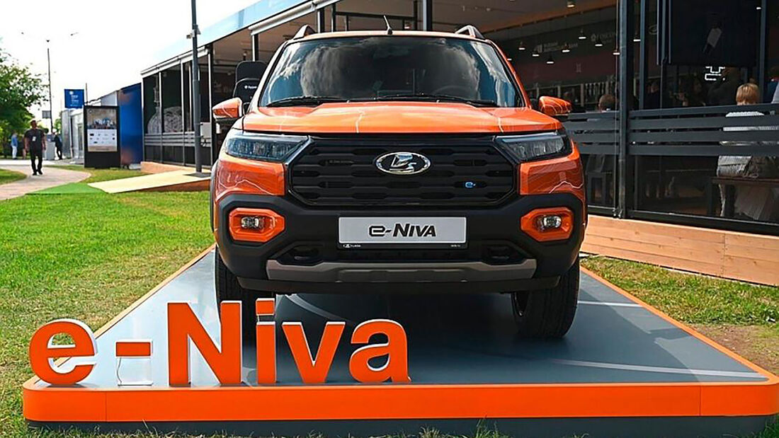 Lada e-Niva Travel