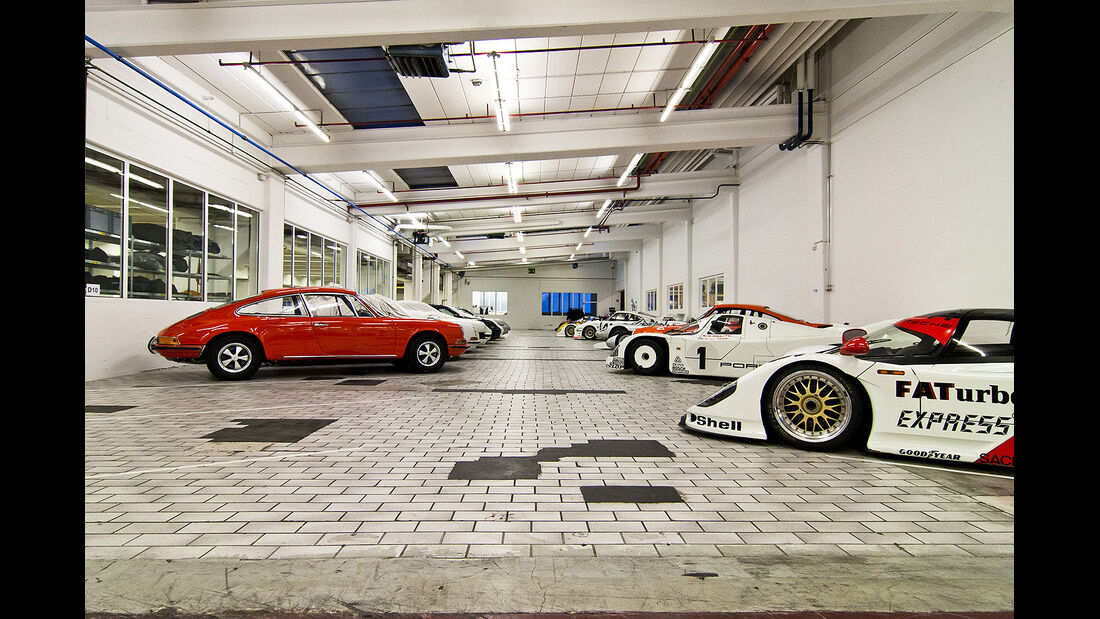 Lagerhallen Porsche Museum 