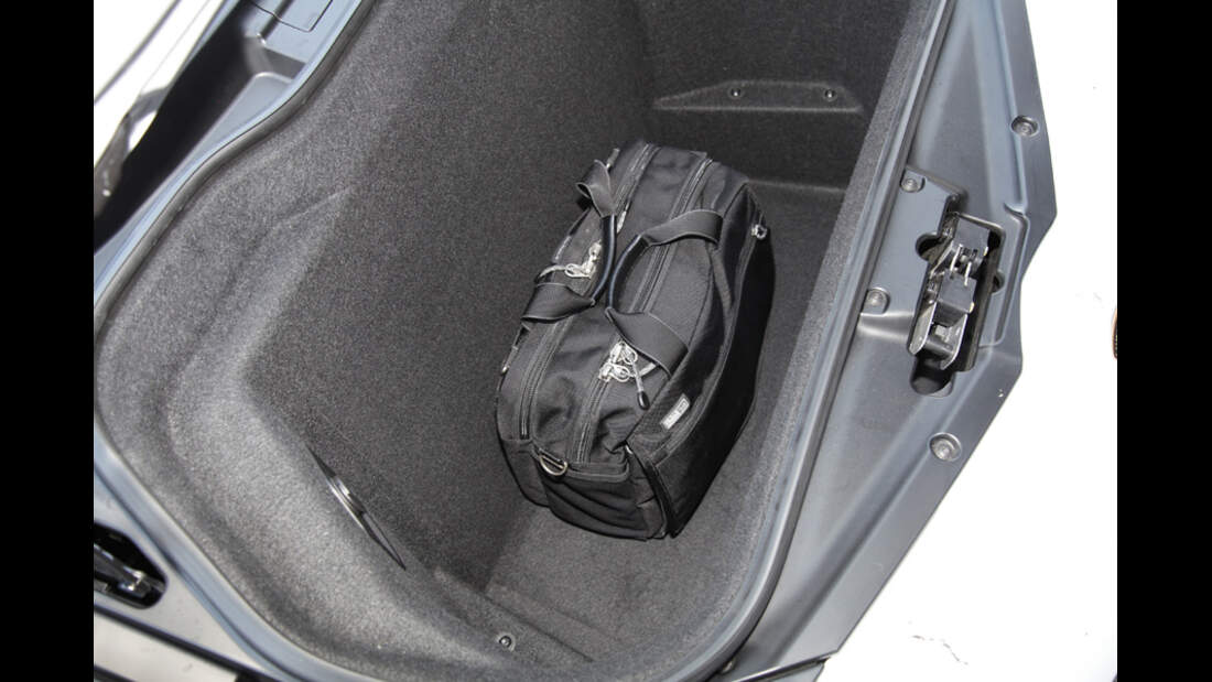 Lamborghini Aventador: Murciélago-Nachfolger mit 700 PS | AUTO MOTOR