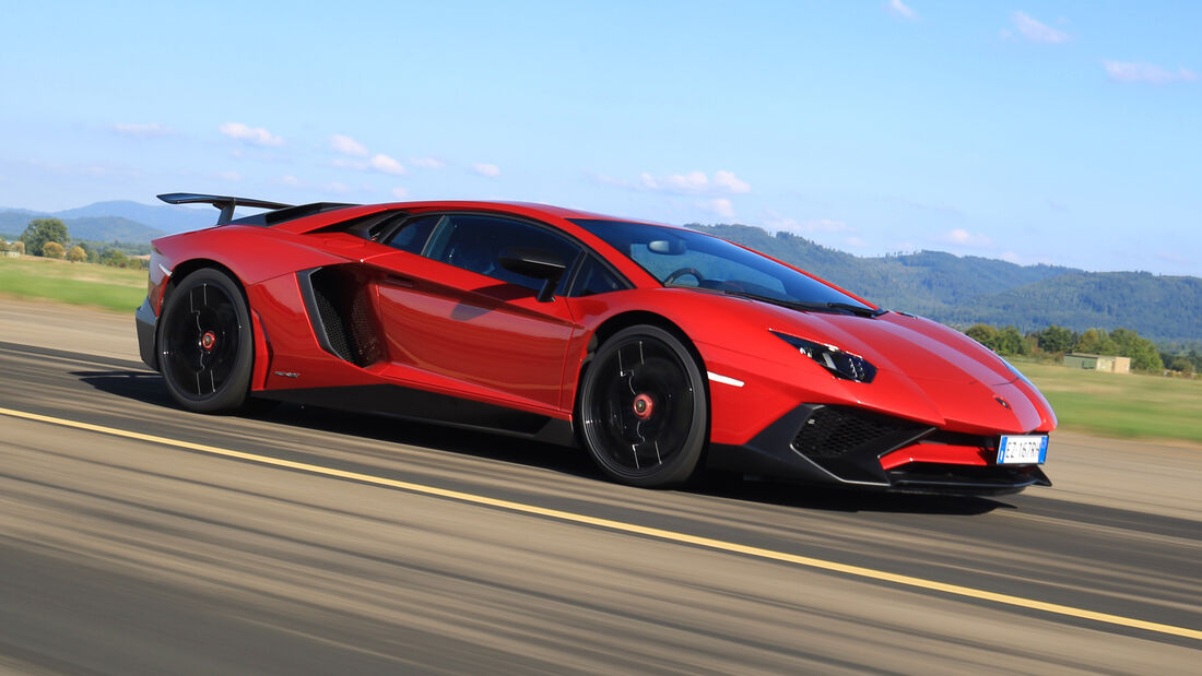 Lamborghini Aventador LP 750-4 Superveloce, Seitenansicht