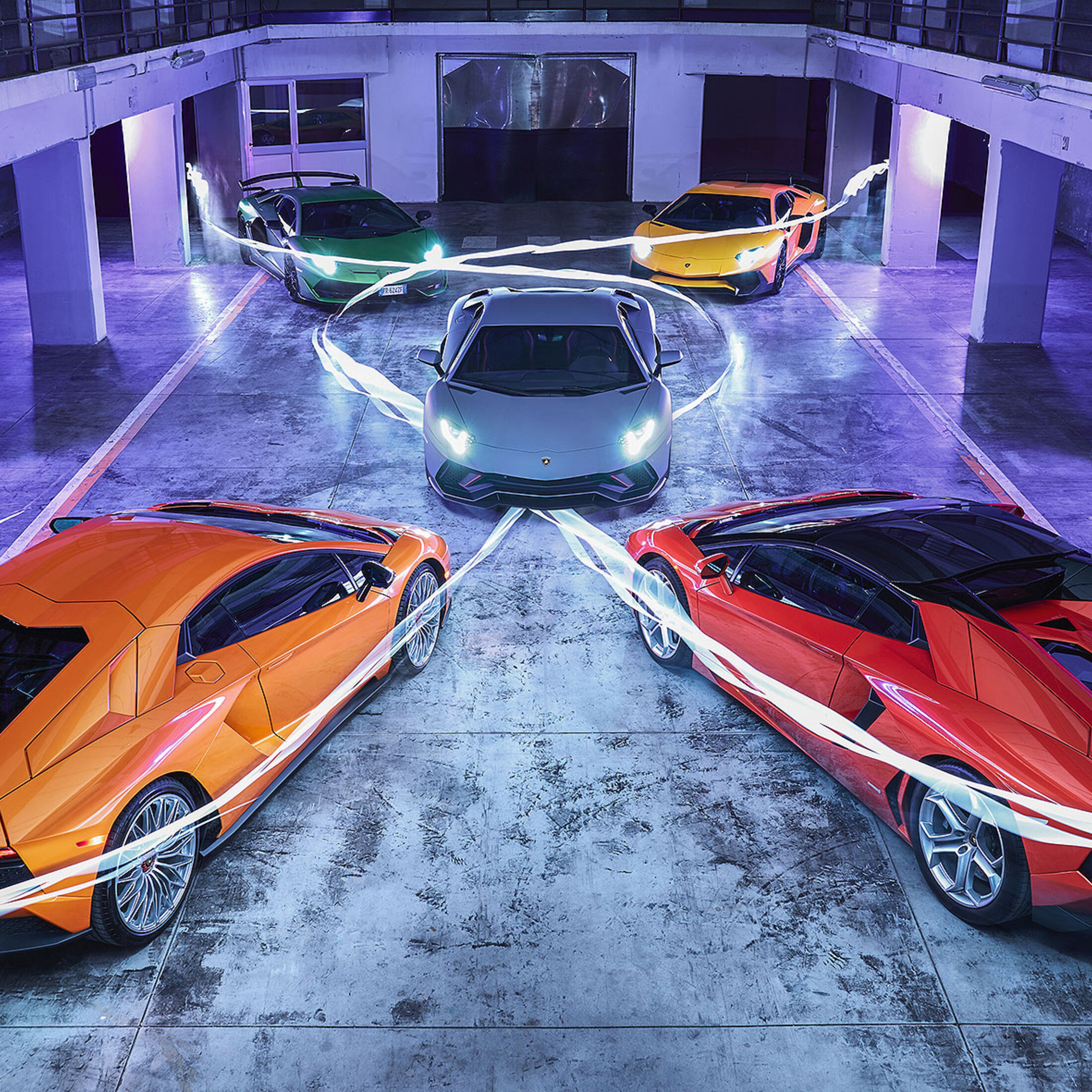Alcantara-Innenausstattung: Lamborghini Aventador Ultimae und