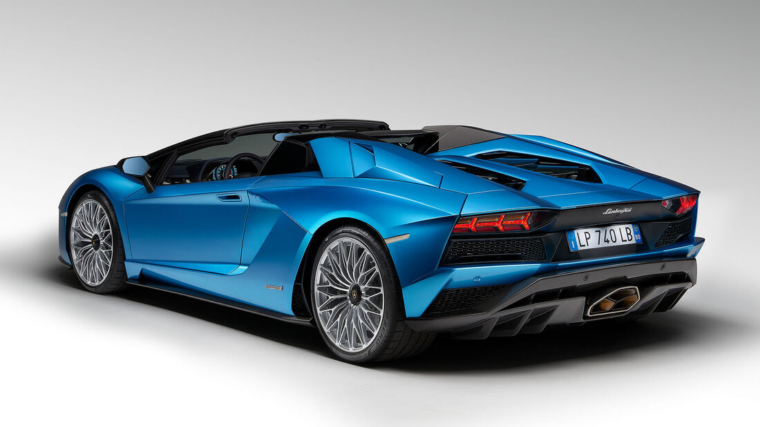 Lamborghini Aventador S Roadster