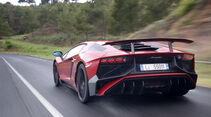 Lamborghini Aventador SV 2015, Heck, Fahrt