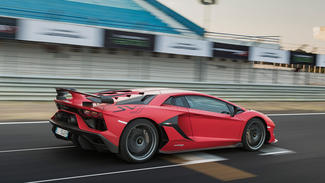 Lamborghini Aventador SVJ