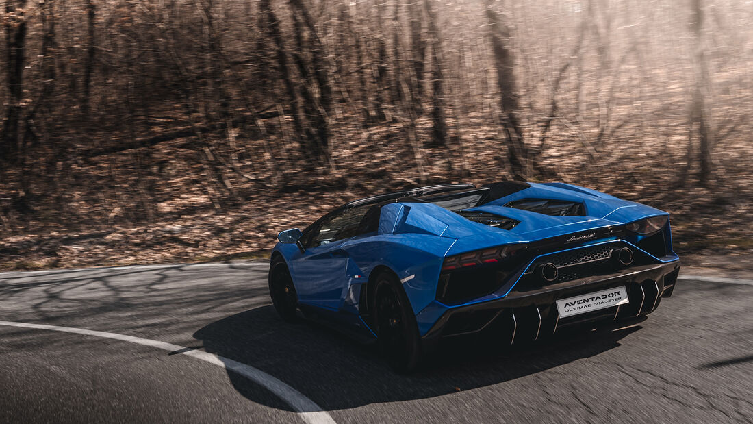 Lamborghini Aventador Ultimae 2021