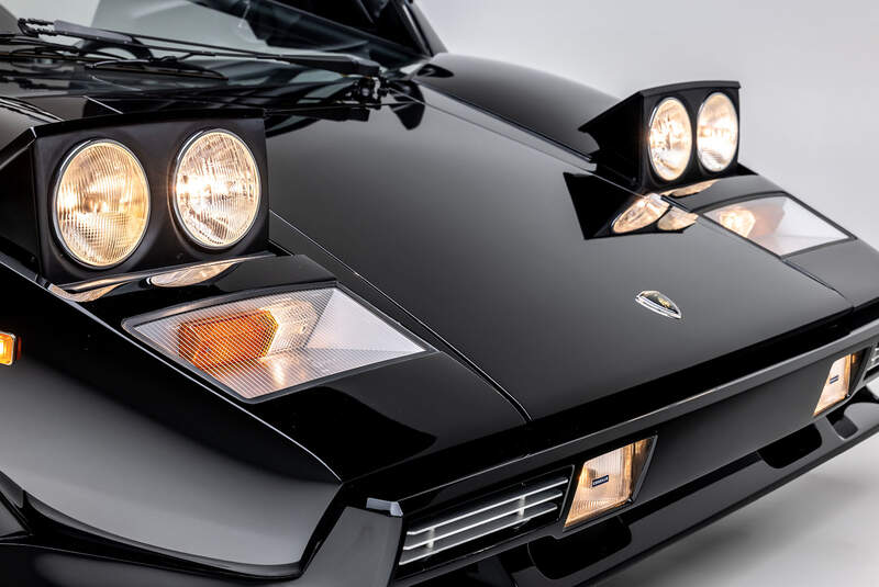 Lamborghini Countach LP5000 Quattrovalvole