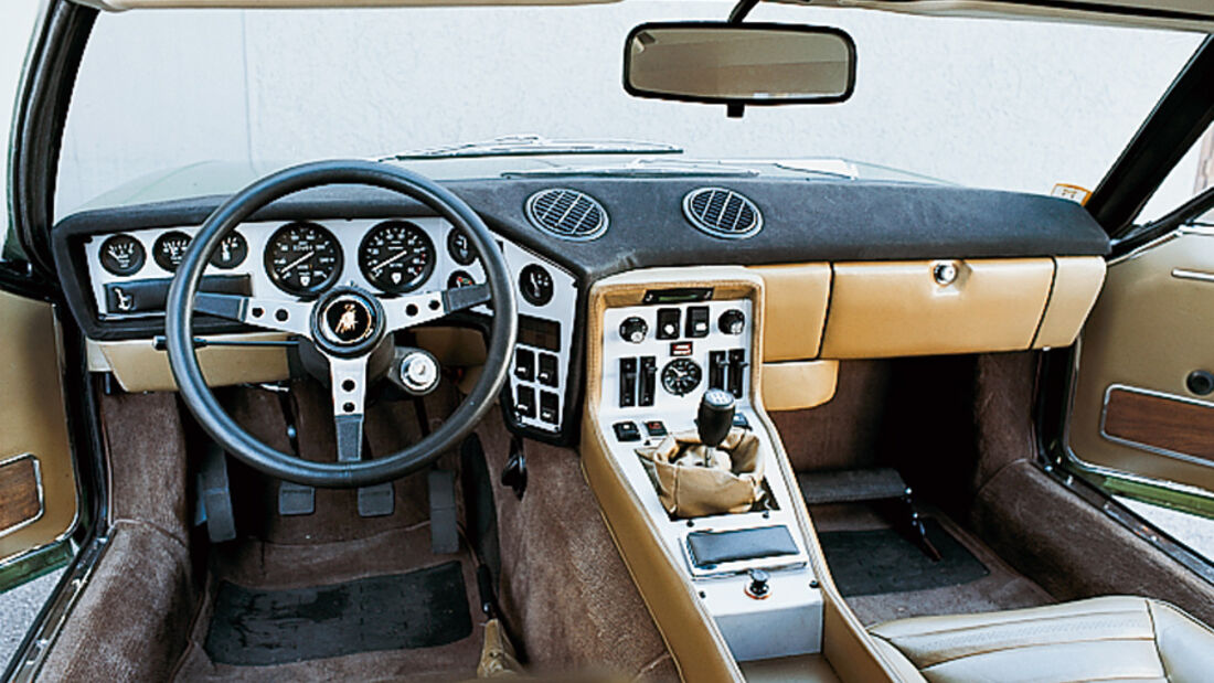 Lamborghini Espada 400 GT