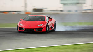 Lamborghini Huracán LP 580-2, Fahrbericht, Katar, 12/2015