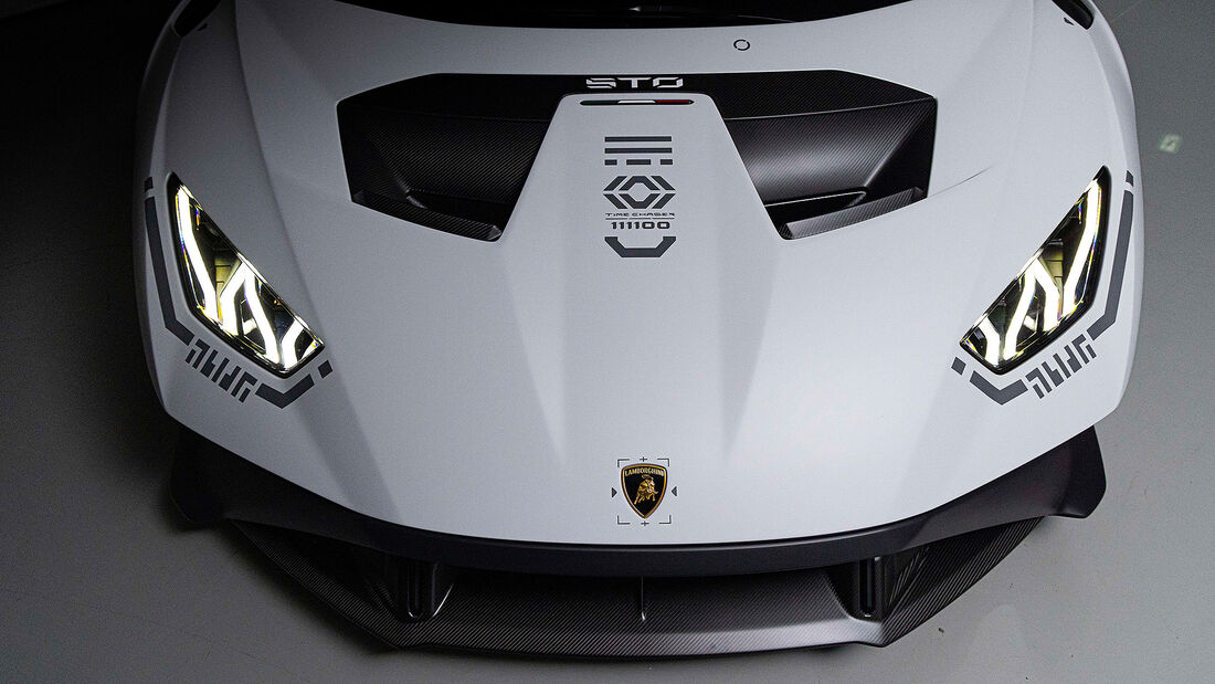 Lamborghini Chasing the Future: Kunstkooperation zum Jubiläum | AUTO MOTOR  UND SPORT