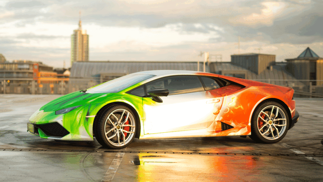 Lamborghini Huracan by Print Tech