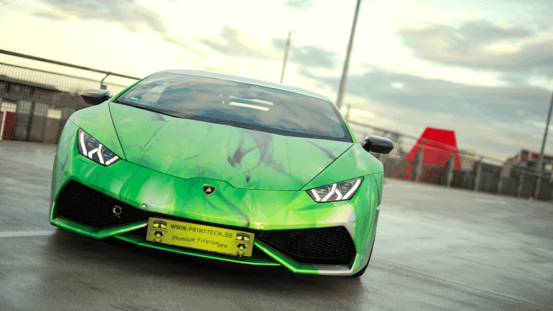 Lamborghini Huracan by Print Tech