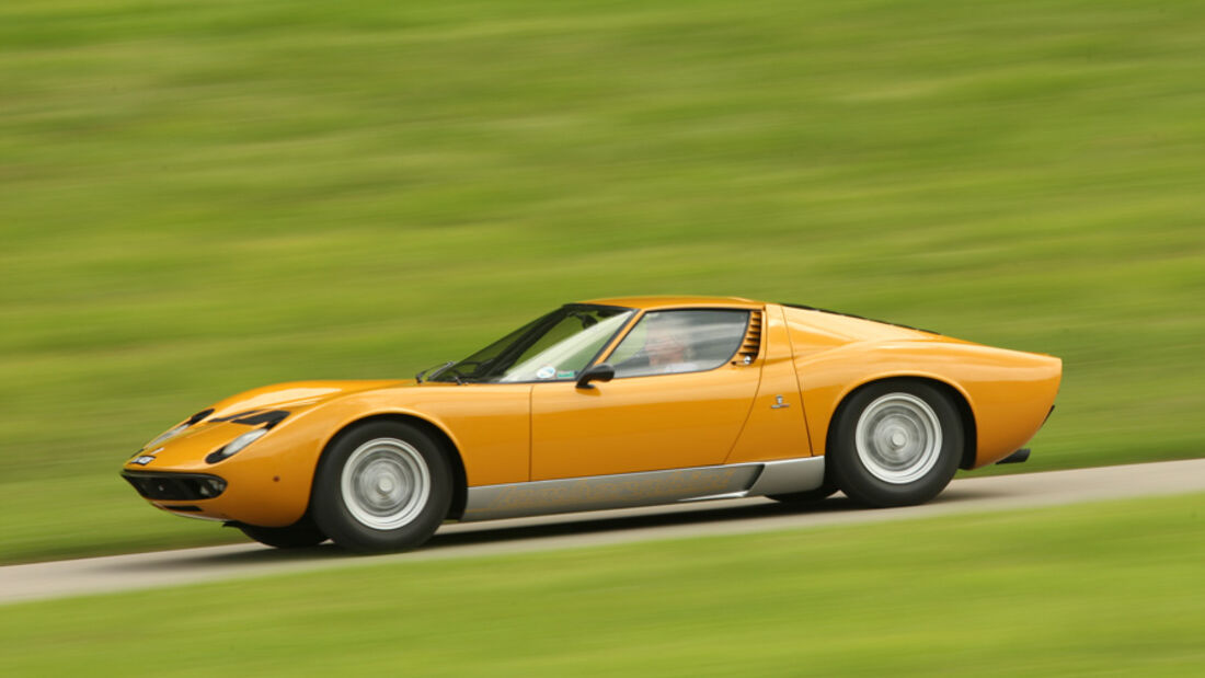 Lamborghini Miura P 400