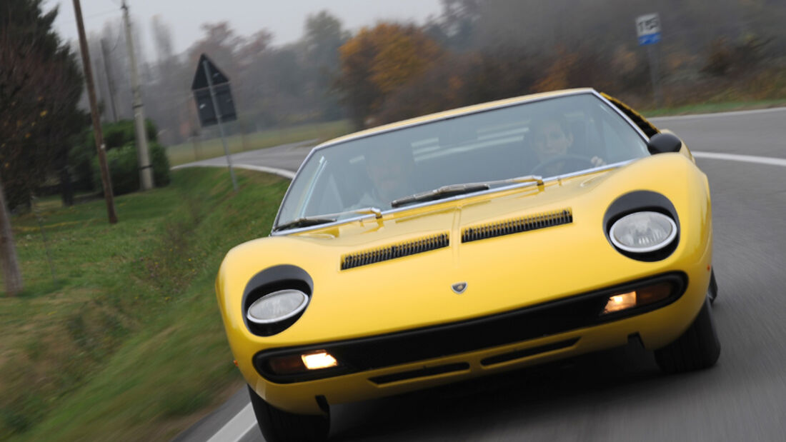 Lamborghini Miura SV