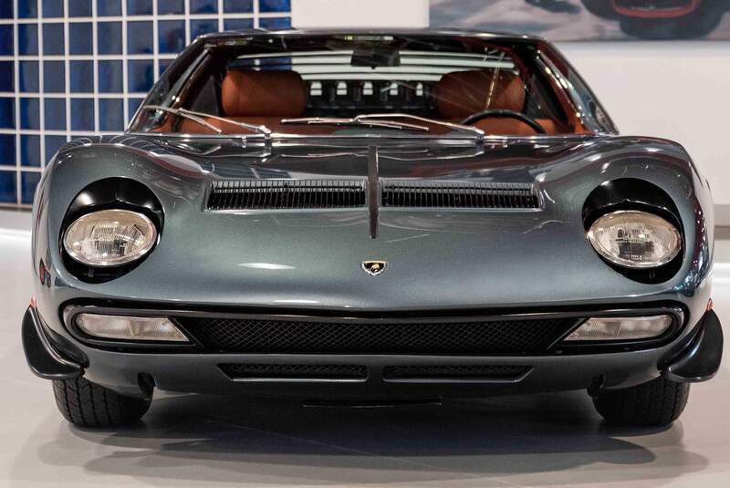 Lamborghini Miura SV (1972)