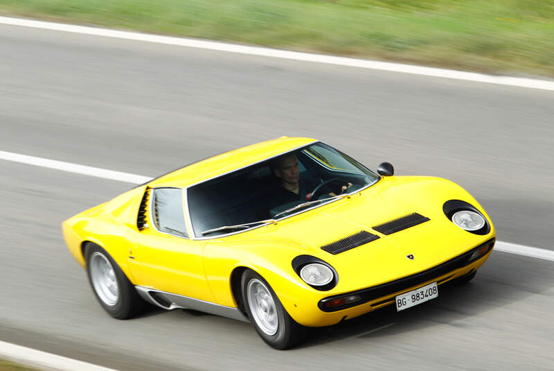 Lamborghini Miurca SV, Frontansicht, Überlandfahrt