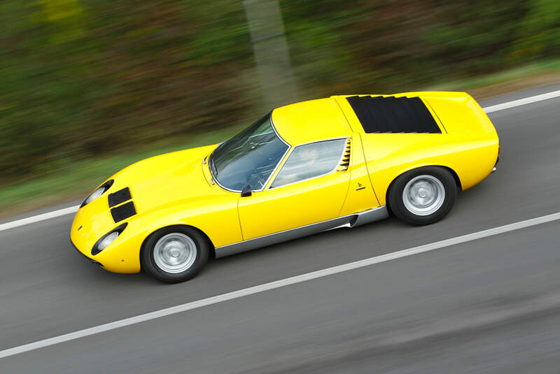 Lamborghini Miurca SV, Seitenansicht, Überlandfahrt