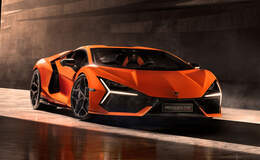 Lamborghini Revuelto