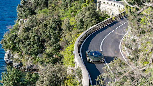 Lamborghini Sián, Serpentine