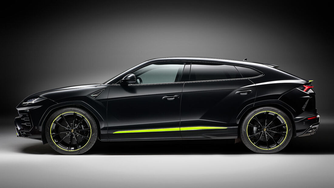 Lamborghini Urus Graphite Capsule