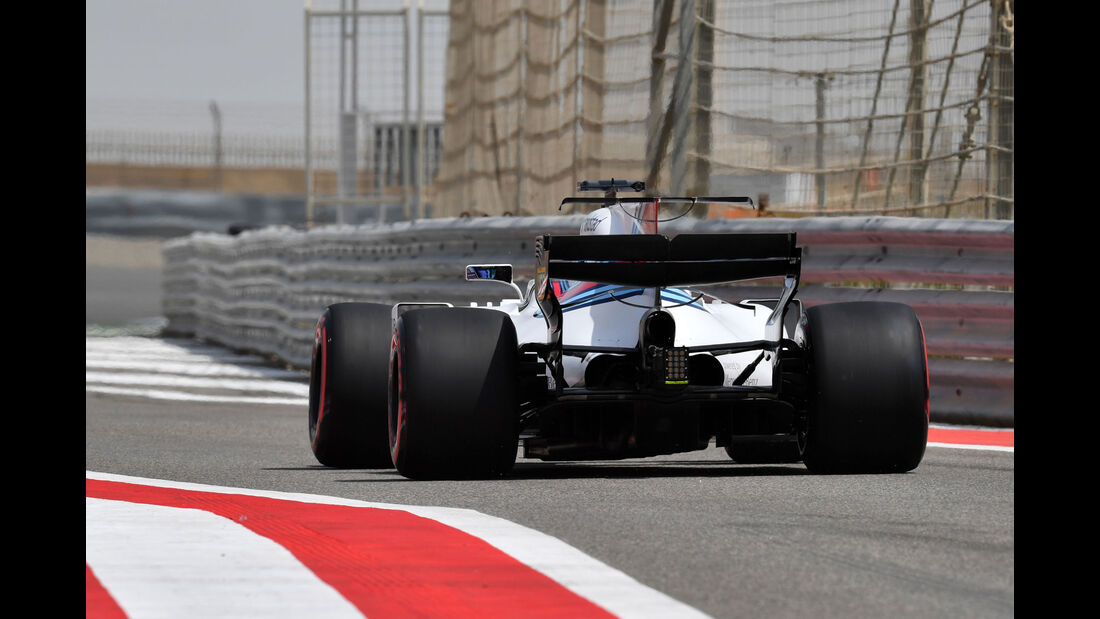 Lance Stroll - Williams - Formel 1 - Testfahrten - Bahrain International Circuit - Dienstag - 18.4.2017