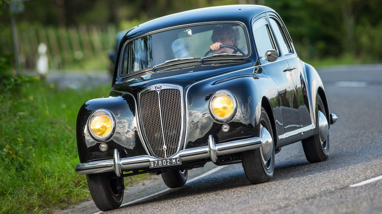 Lancia-Aurelia-B10-Frontansicht-react169
