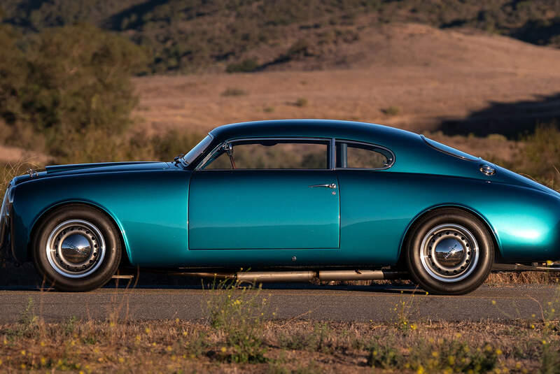 Lancia Aurelia B20 GT Fuorilegge Restomod by Thornley Kelham (1955)