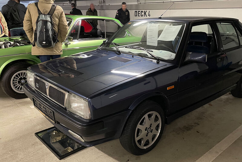 Lancia Delta Bremen Classic Motorshow 2024 Parkhaus 